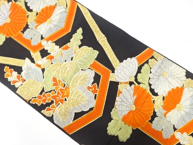 アンティーク　亀甲に桐・菊模様織り出し袋帯（着用可）